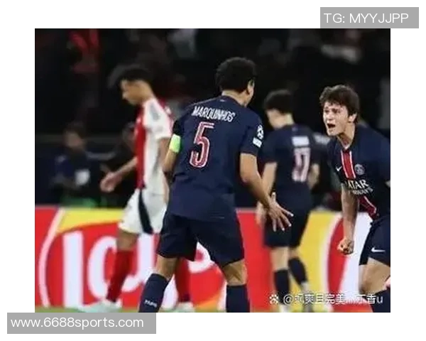 火星撞地球巴黎官推发布巴萨欧冠之夜海报引发热议